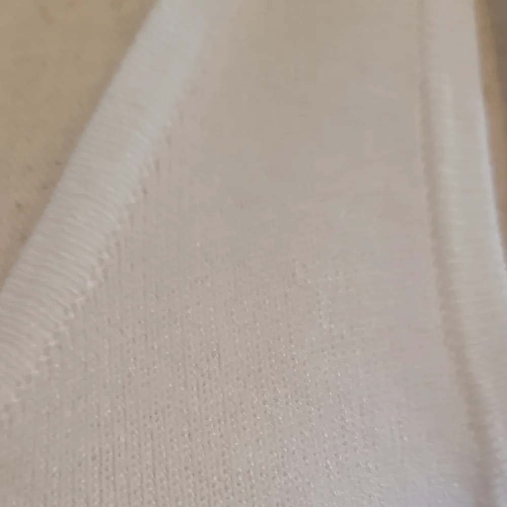 Elegant White Bow-Tie Tank Top - Picture 5 of 5